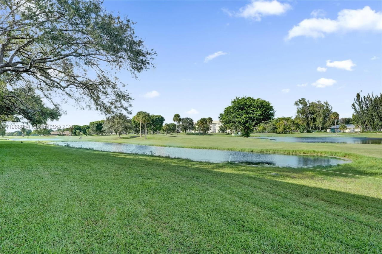 Real estate property located at 1151 128th Ter #410D, Broward, Cambridge At Century Vill, Pembroke Pines, FL