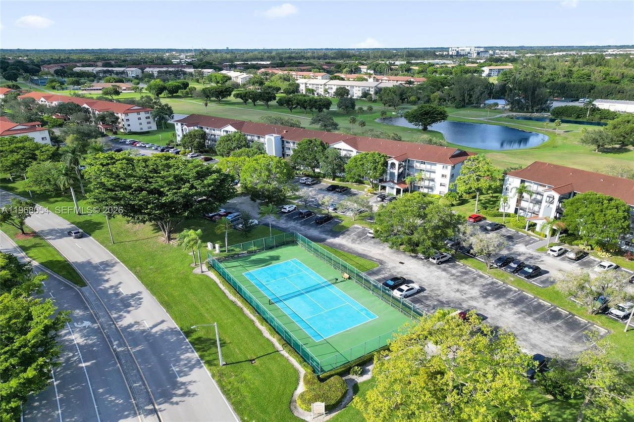 Real estate property located at 1151 128th Ter #410D, Broward, Cambridge At Century Vill, Pembroke Pines, FL