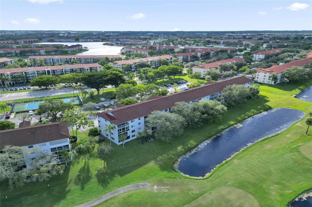 Real estate property located at 1151 128th Ter #410D, Broward, Cambridge At Century Vill, Pembroke Pines, FL