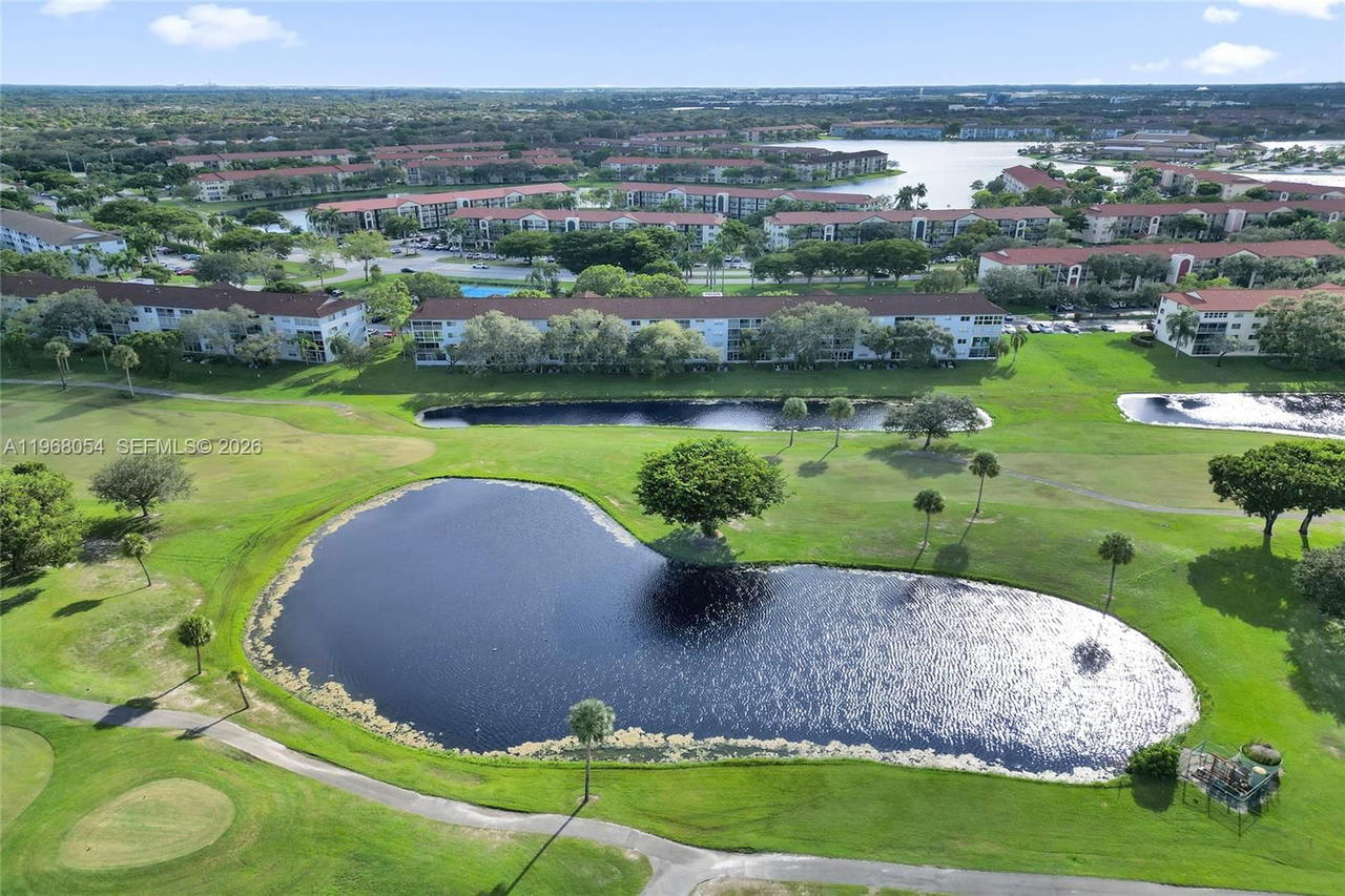 Real estate property located at 1151 128th Ter #410D, Broward, Cambridge At Century Vill, Pembroke Pines, FL