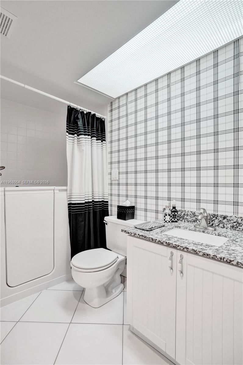 Real estate property located at 1151 128th Ter #410D, Broward, Cambridge At Century Vill, Pembroke Pines, FL
