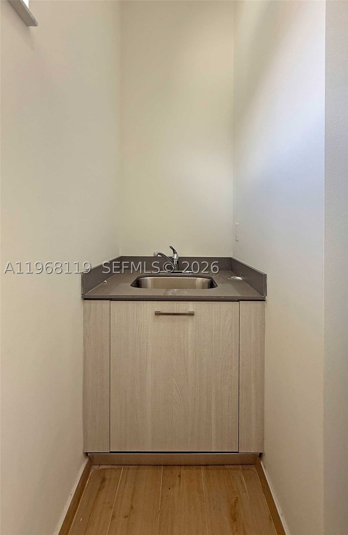 Real estate property located at 4454 80th Ave, Miami-dade, Canarias East, Doral, FL