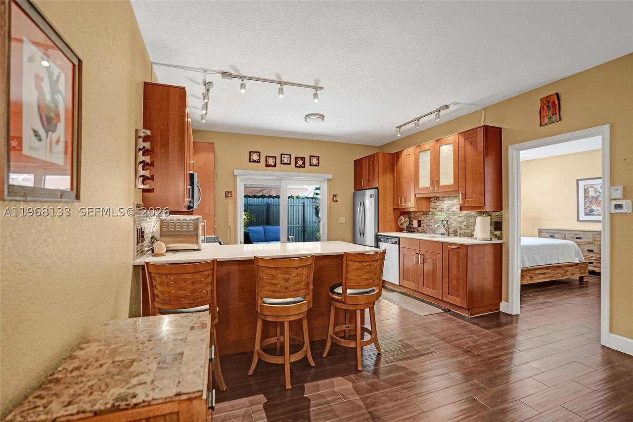Real estate property located at 4812 Washington St #3, Broward, Washington Palms Condo, Hollywood, FL