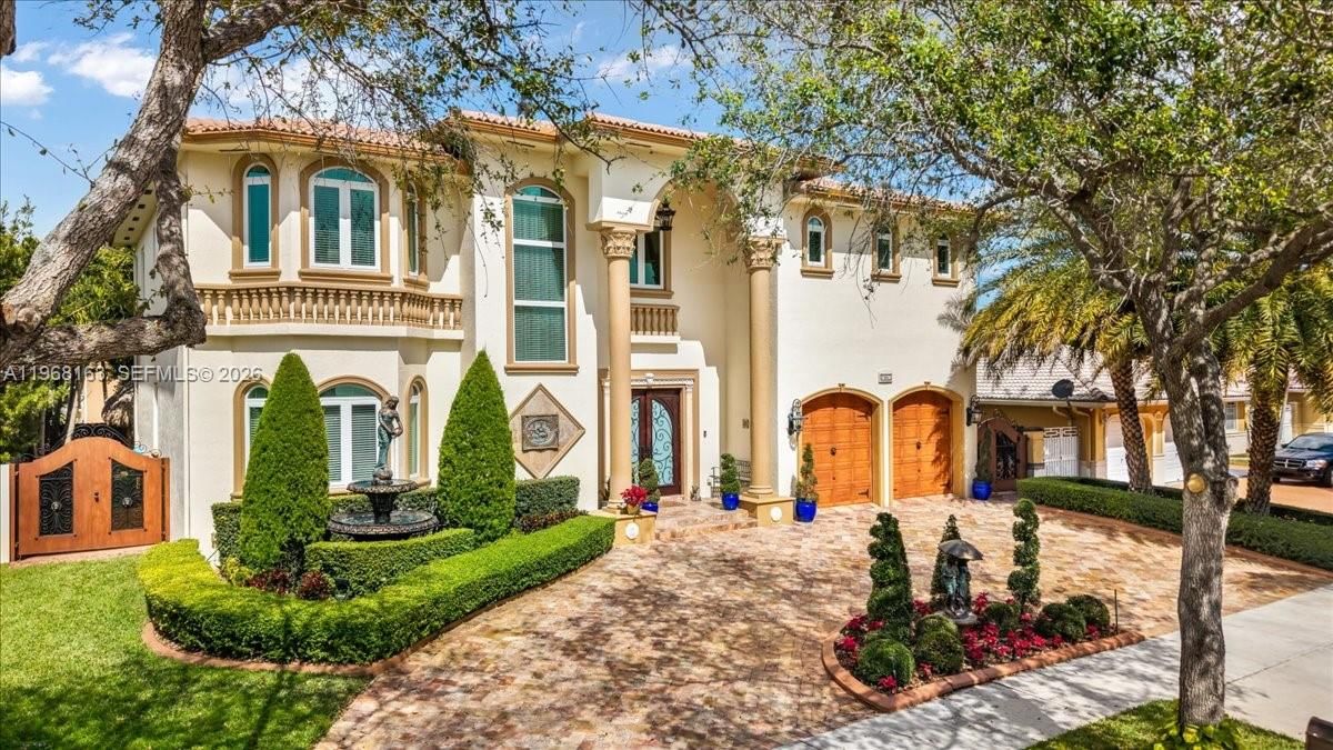 Real estate property located at 7851 166th Ter, Miami-dade, Primavera, Miami Lakes, FL