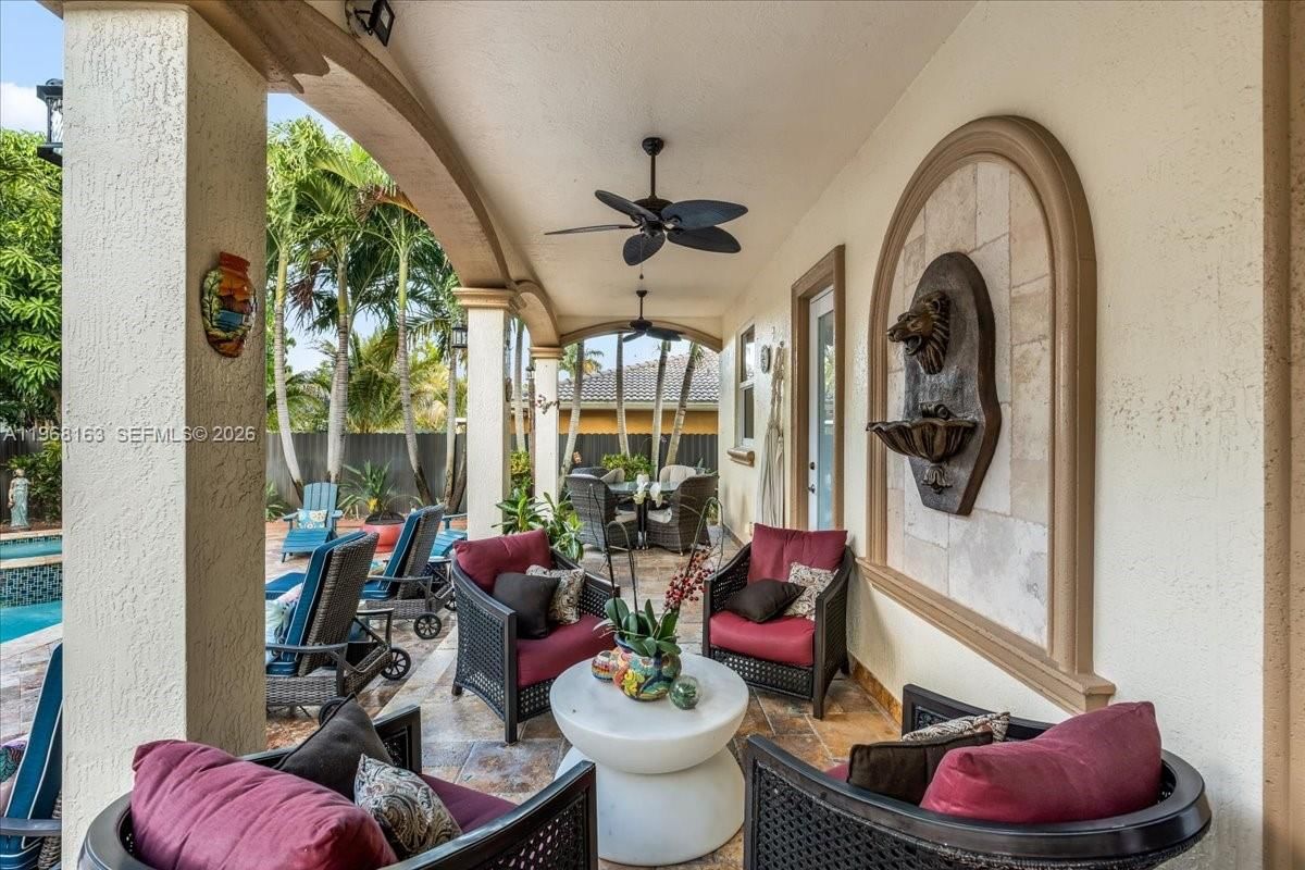 Real estate property located at 7851 166th Ter, Miami-dade, Primavera, Miami Lakes, FL