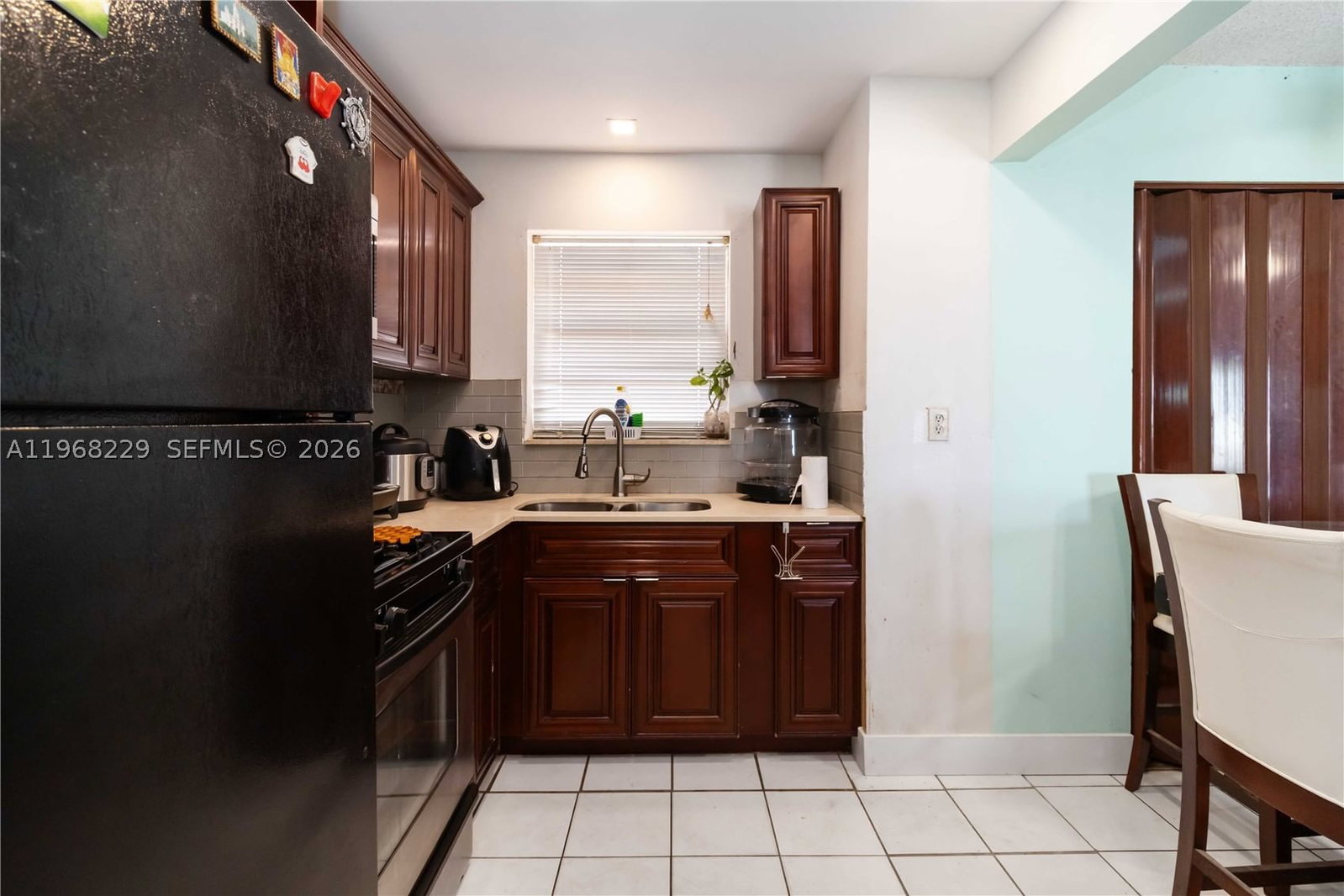 Real estate property located at 8895 Fontainebleau Blvd #504, Miami-dade, Pineside Condo No 1, Miami, FL