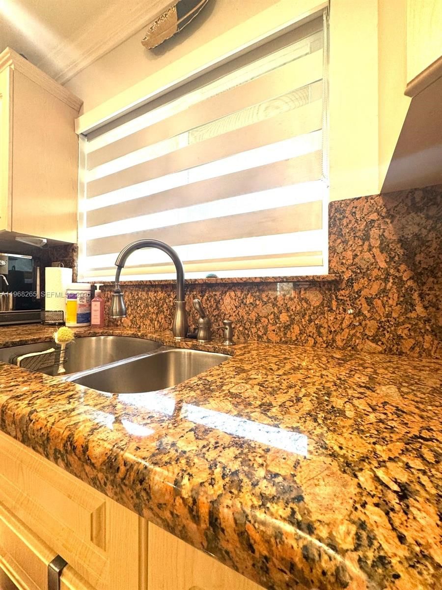 Real estate property located at 11163 7th St #204-19, Miami-dade, Patio West One Condo, Miami, FL