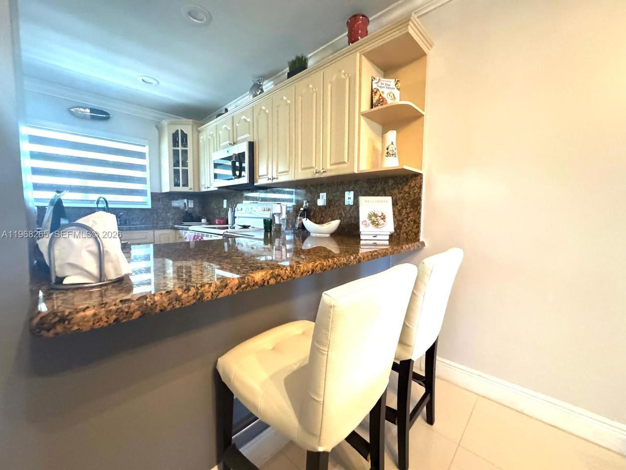 Real estate property located at 11163 7th St #204-19, Miami-dade, Patio West One Condo, Miami, FL