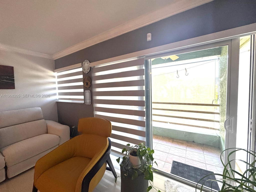 Real estate property located at 11163 7th St #204-19, Miami-dade, Patio West One Condo, Miami, FL