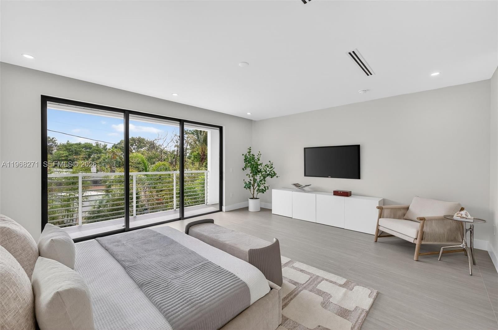 Real estate property located at 912 13th St, Broward, Everglade Land Sales Co, Fort Lauderdale, FL