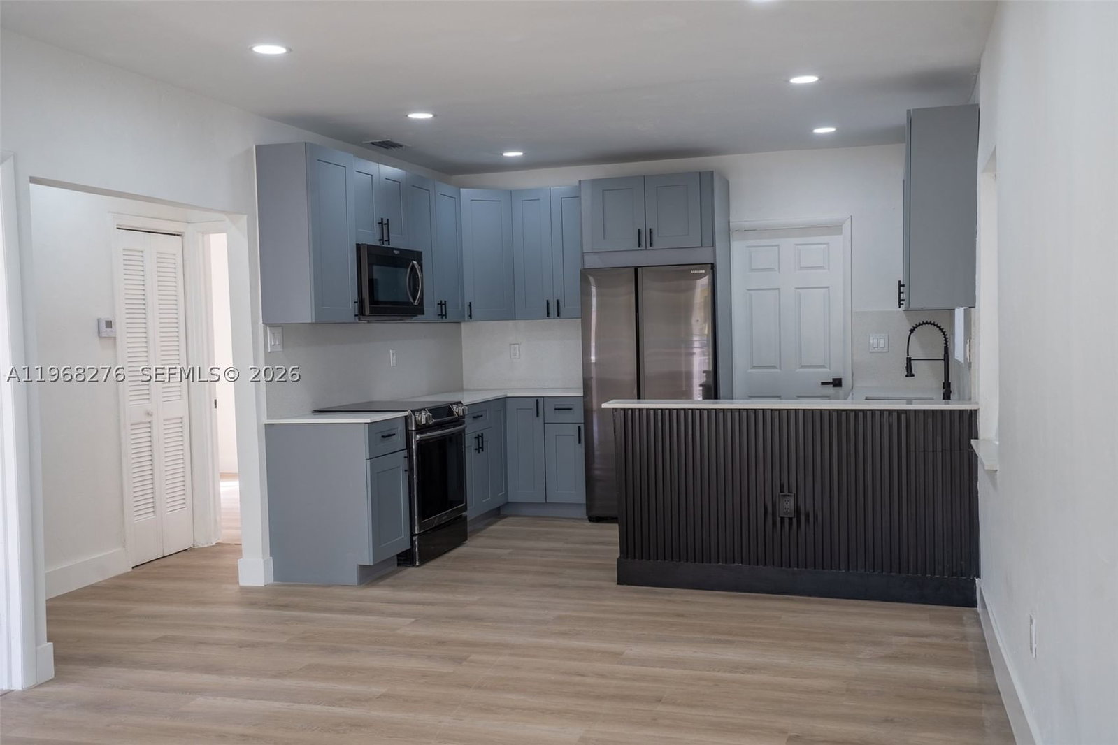 Real estate property located at 7128 20th Ave, Miami-dade, Para Villa Heights, Miami, FL