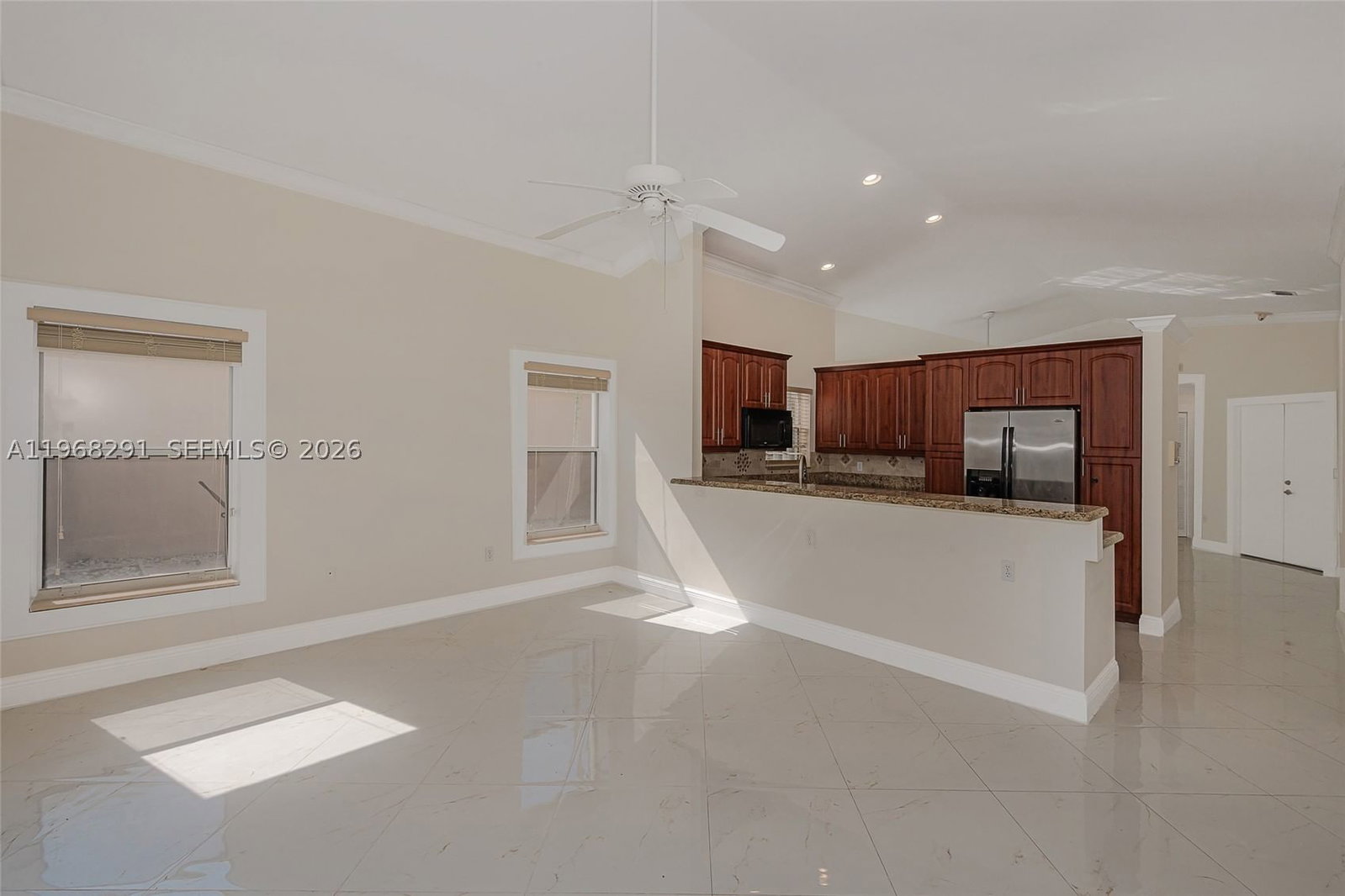 Real estate property located at 15251 Wilshire Way, Broward, Hollywood Lakes Country C, Pembroke Pines, FL