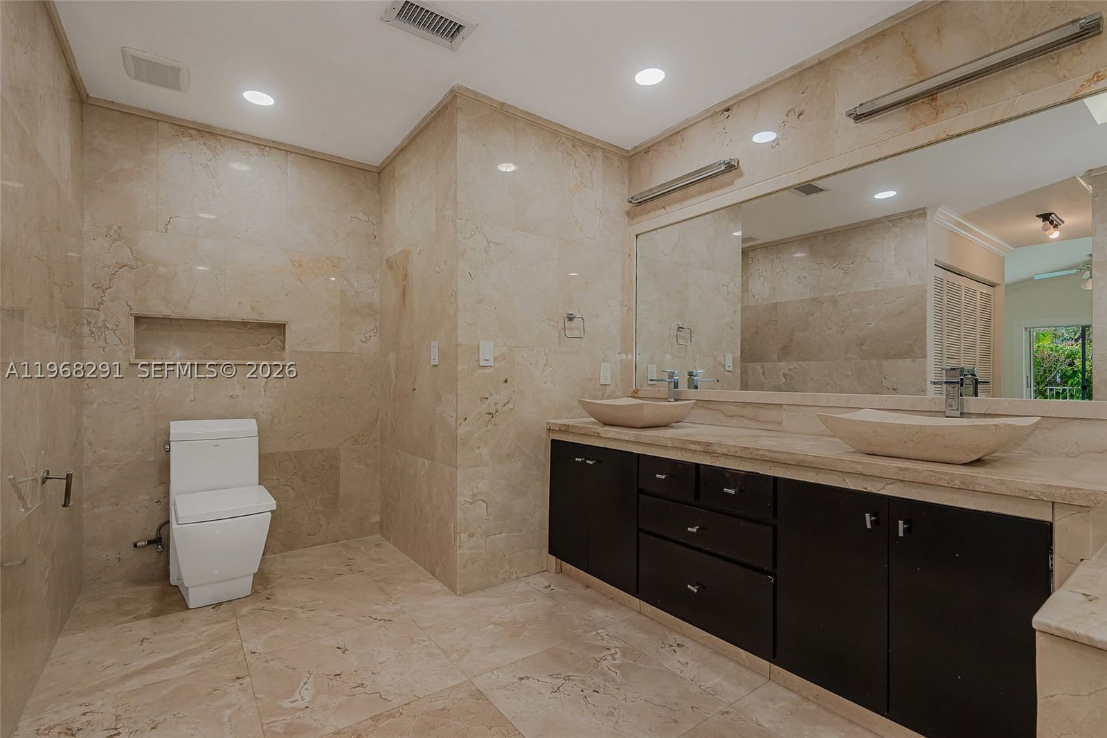 Real estate property located at 15251 Wilshire Way, Broward, Hollywood Lakes Country C, Pembroke Pines, FL