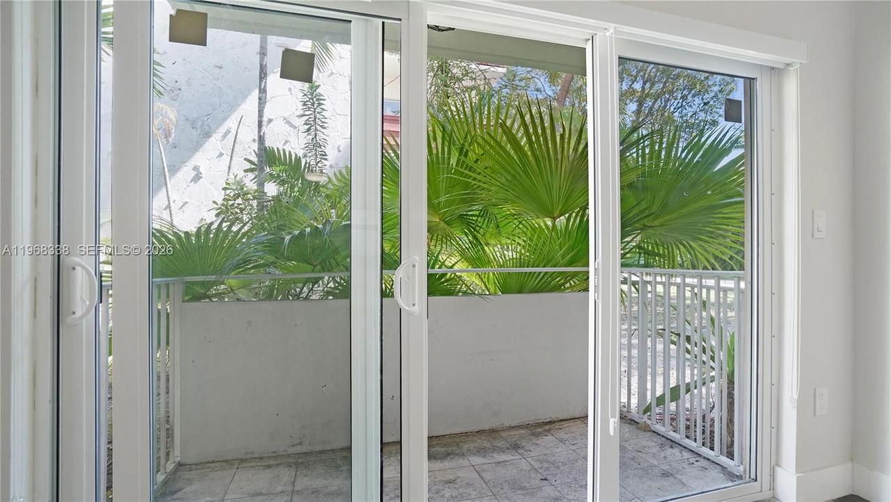 Real estate property located at 1235 Mariposa Ave #1, Miami-dade, Mariposa Manor Condo, Coral Gables, FL