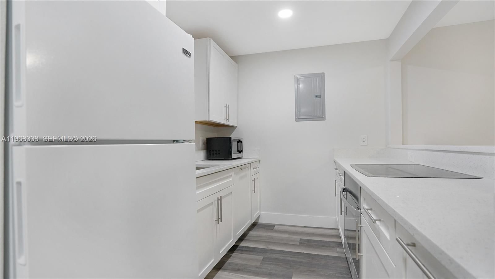 Real estate property located at 1235 Mariposa Ave #1, Miami-dade, Mariposa Manor Condo, Coral Gables, FL