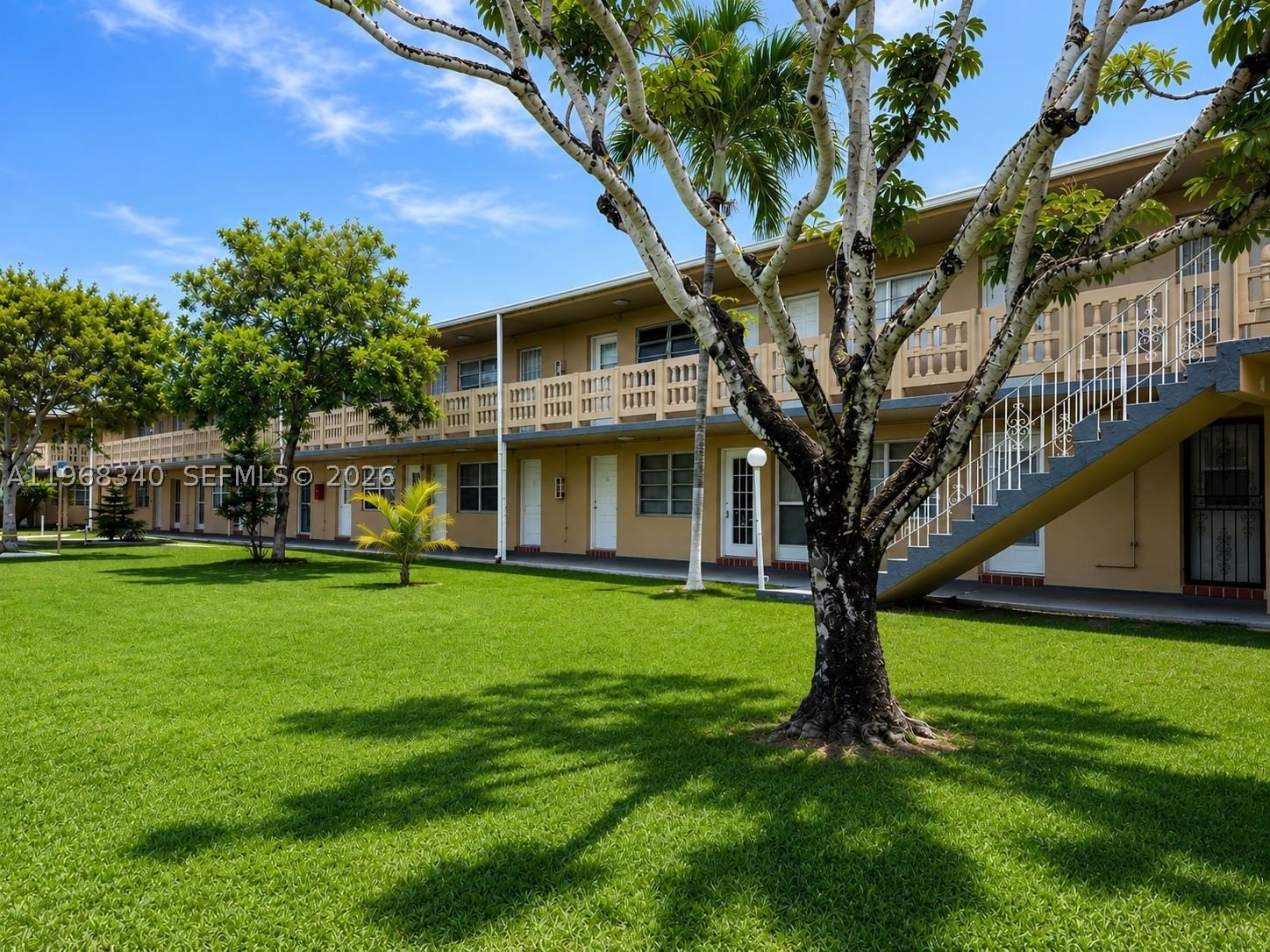 Real estate property located at 20311 2nd Ave #15, Miami-dade, Ro-mont South Condo J, Miami, FL