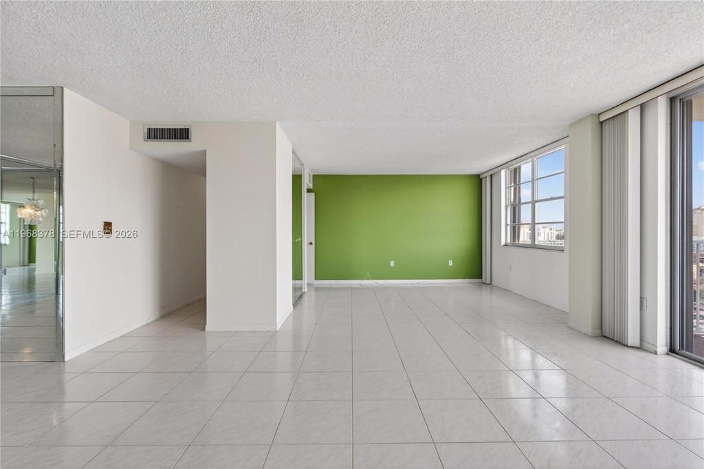 Real estate property located at 2801 183rd St #1612W, Miami-dade, Admirals Port, Aventura, FL