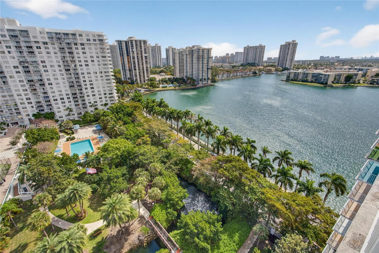 Real estate property located at 2801 183rd St #1612W, Miami-dade, Admirals Port, Aventura, FL