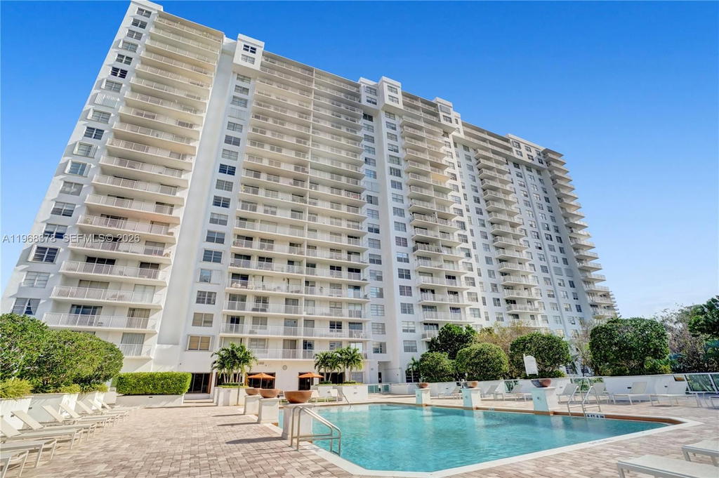 Real estate property located at 2801 183rd St #1612W, Miami-dade, Admirals Port, Aventura, FL