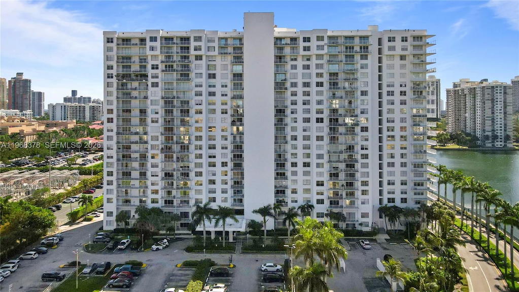 Real estate property located at 2801 183rd St #1612W, Miami-dade, Admirals Port, Aventura, FL