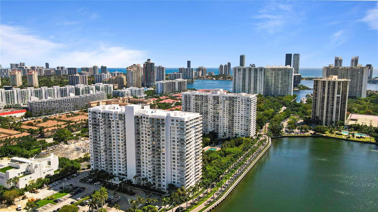 Real estate property located at 2801 183rd St #1612W, Miami-dade, Admirals Port, Aventura, FL