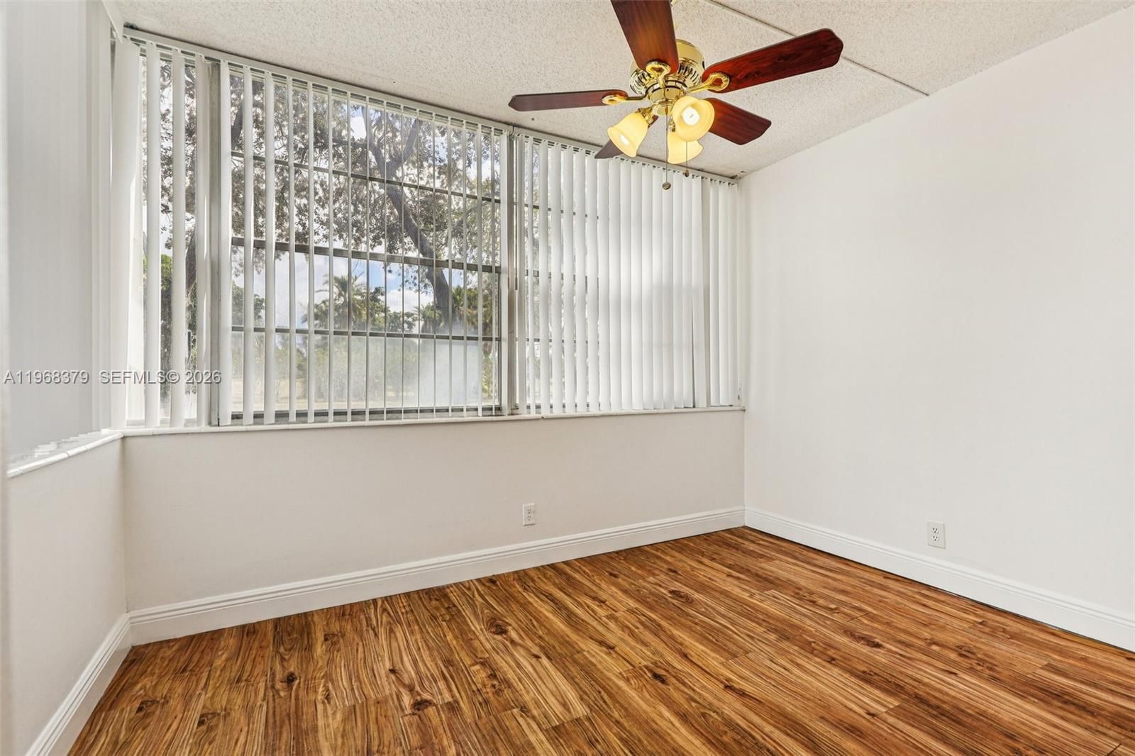 Real estate property located at 3220 Holiday Springs Blvd #1-102, Broward, Holiday Springs Village 1, Margate, FL