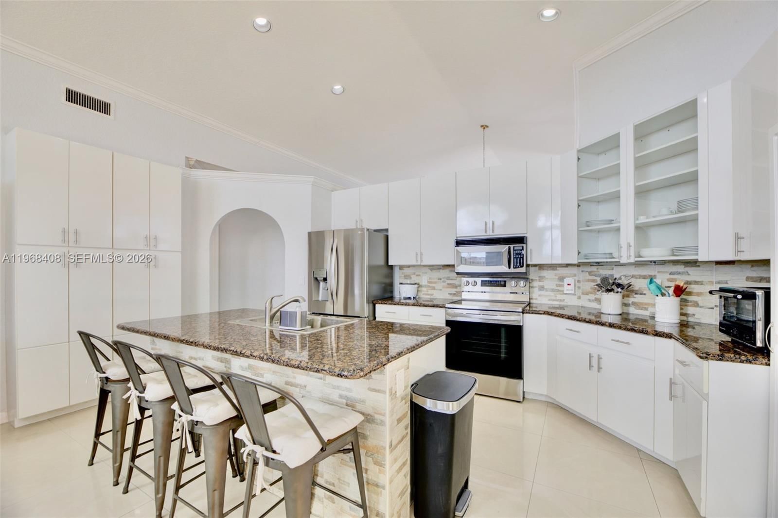 Real estate property located at 3103 97th Ct, Miami-dade, Costa Verde Sec 1, Doral, FL