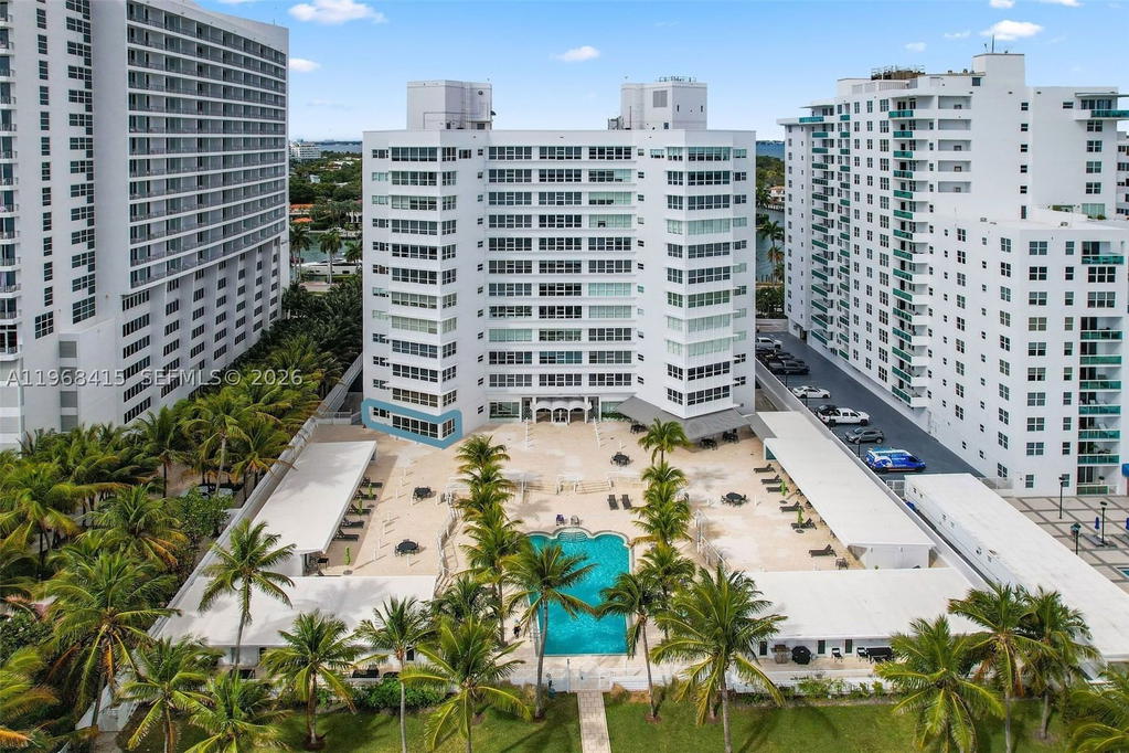 Real estate property located at 4925 Collins Ave #1A, Miami-dade, The Executive Condo, Miami Beach, FL