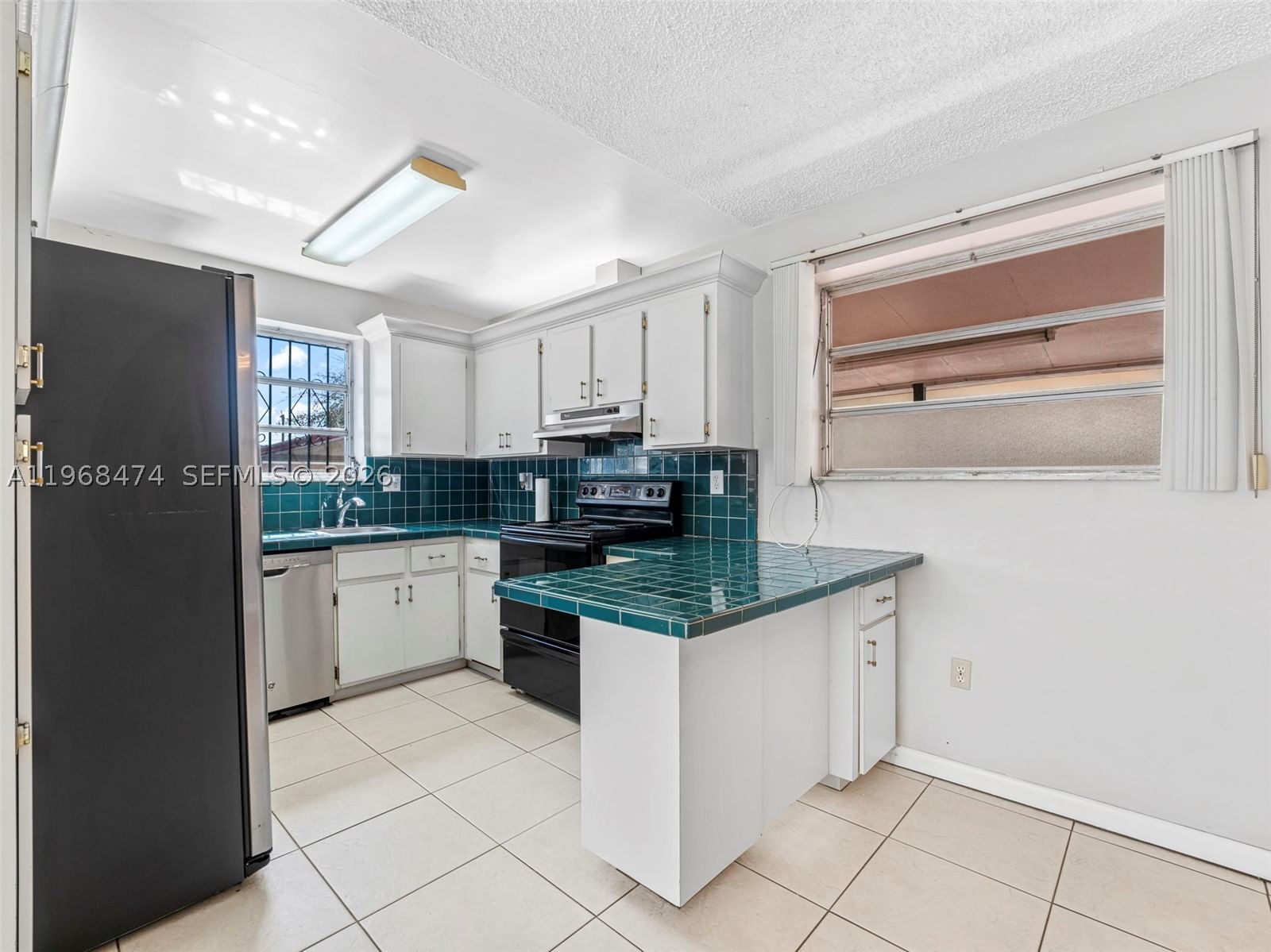 Real estate property located at 761 45th St, Miami-dade, Hialeah 16 Addn Amd & Rev, Hialeah, FL