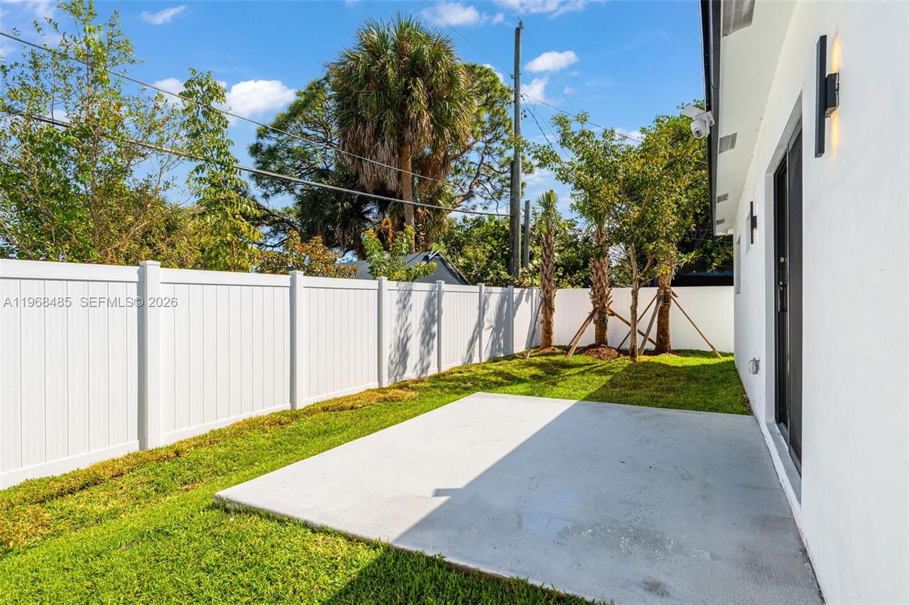 Real estate property located at 2430 22nd Rd, Broward, Franklin Park, Fort Lauderdale, FL