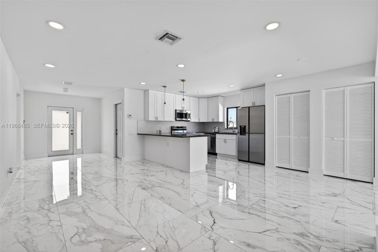 Real estate property located at 2430 22nd Rd, Broward, Franklin Park, Fort Lauderdale, FL