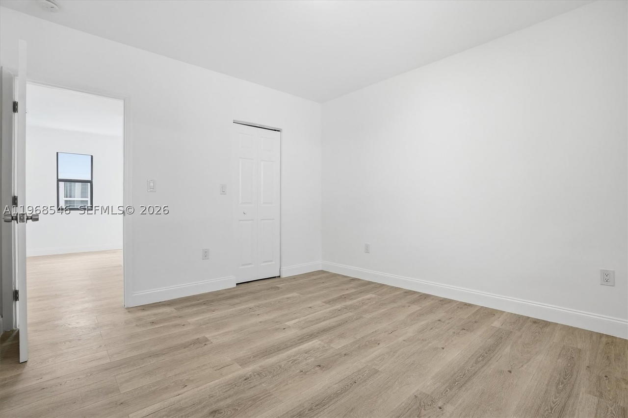 Real estate property located at 4237 7th St, Miami-dade, Trajune Park, Miami, FL