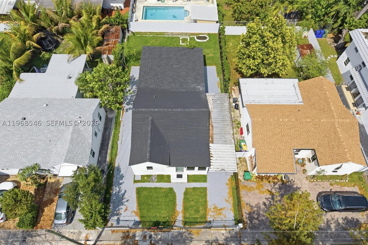 Real estate property located at 4237 7th St, Miami-dade, Trajune Park, Miami, FL
