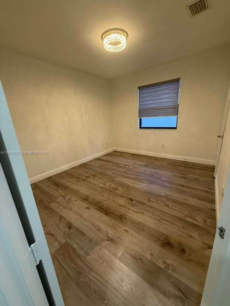 Real estate property located at 9947 86th Ter, Miami-dade, Doral Breeze, Doral, FL