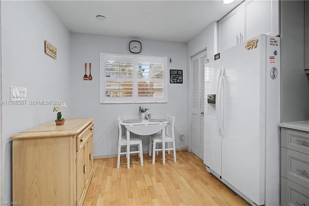 Real estate property located at 741 Landover Cir #102, Collier, Newcastle, Naples, FL