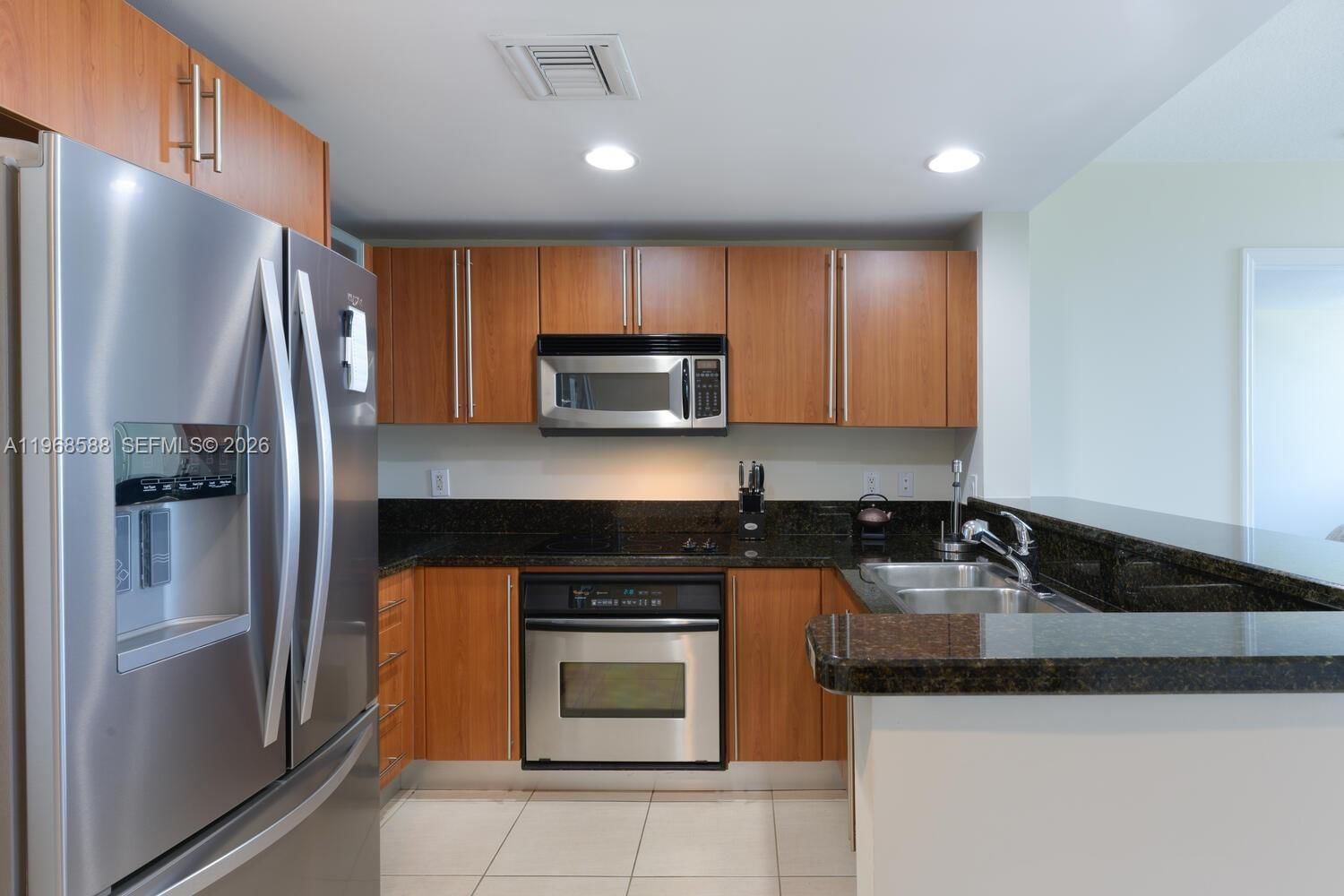 Real estate property located at 610 Clematis St #406, Palm Beach, 610 Clematis Condo, West Palm Beach, FL