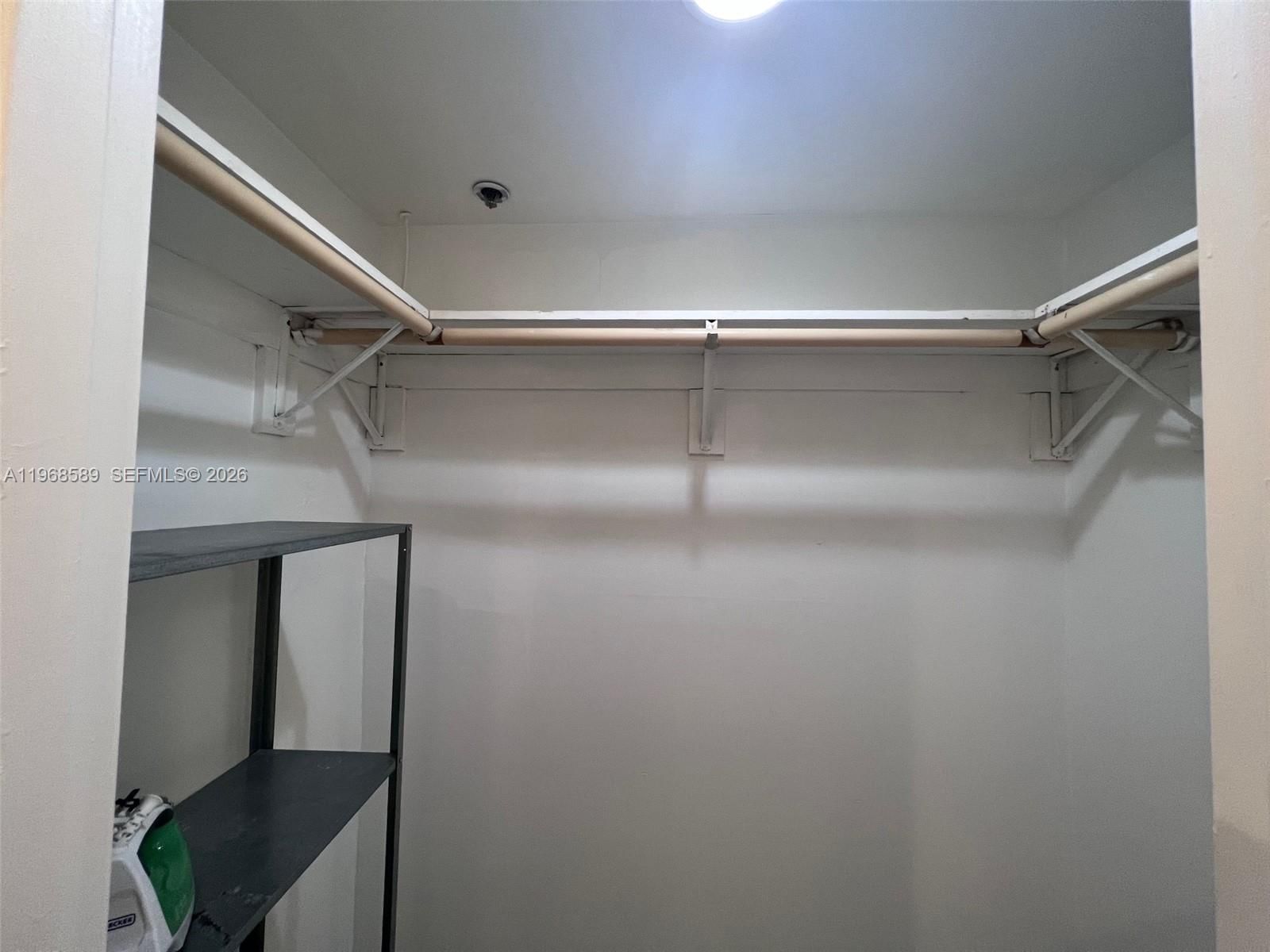 Real estate property located at 100 Lincoln Rd #415, Miami-dade, The Decoplage Condo, Miami Beach, FL