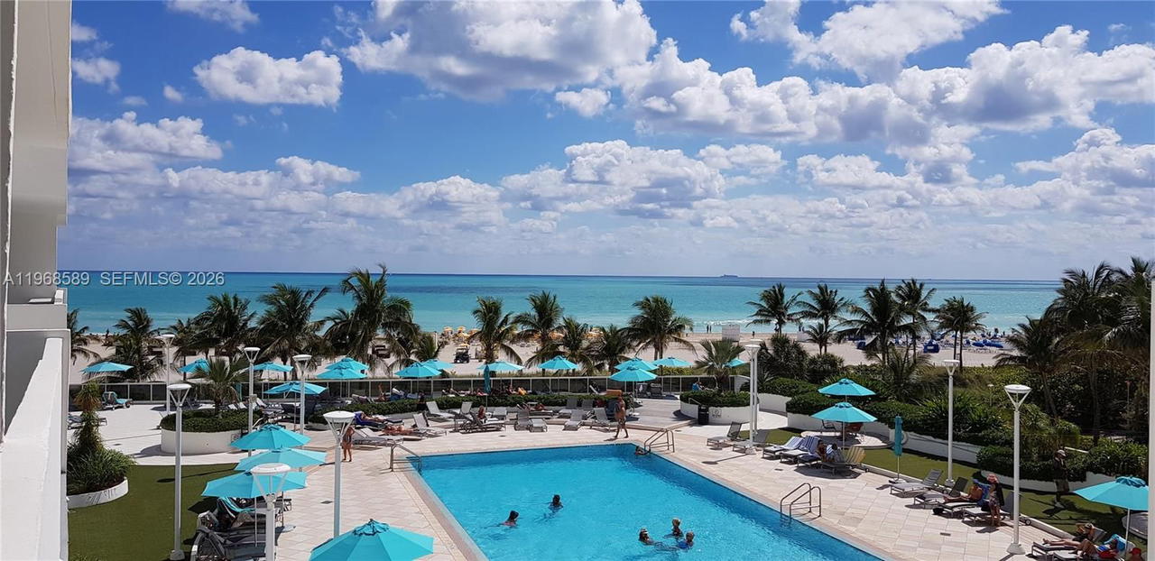 Real estate property located at 100 Lincoln Rd #415, Miami-dade, The Decoplage Condo, Miami Beach, FL