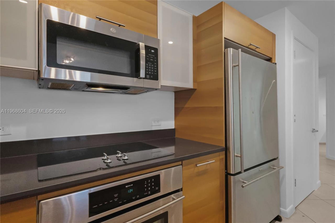 Real estate property located at 3301 1st Ave H1108, Miami-dade, Four Midtown Miami Condo, Miami, FL