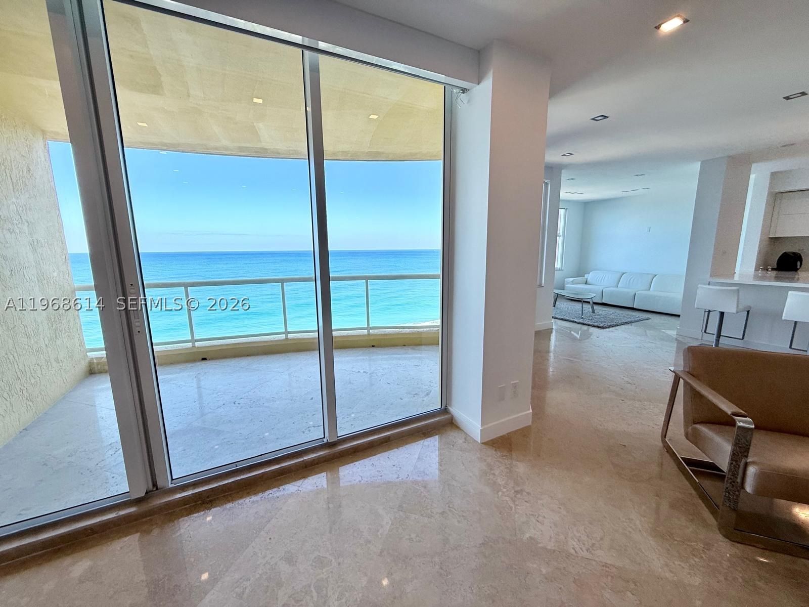 Real estate property located at 2100 Ocean Blvd #12D, Broward, Palms Tower One Condo, Fort Lauderdale, FL