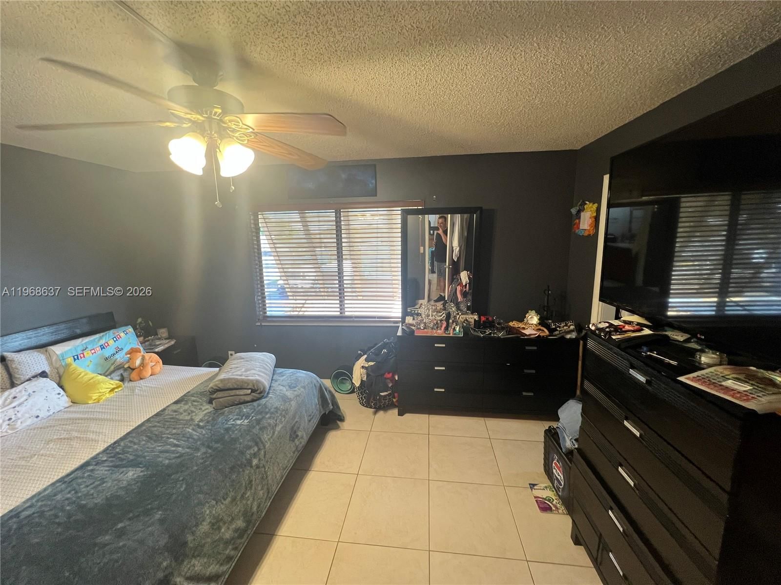 Real estate property located at 1218 131st Place Cir W, Miami-dade, Trail Run Sec 2, Miami, FL