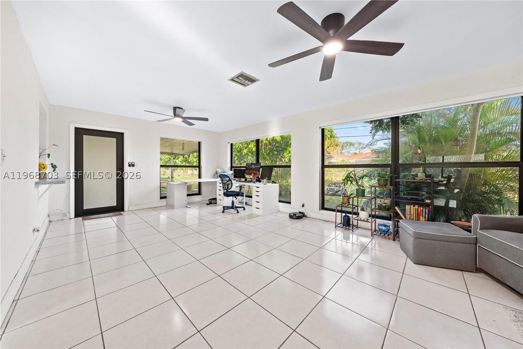 Real estate property located at 7835 16th Ct, Miami-dade, Palm Springs Lakes 5th Ad, Hialeah, FL