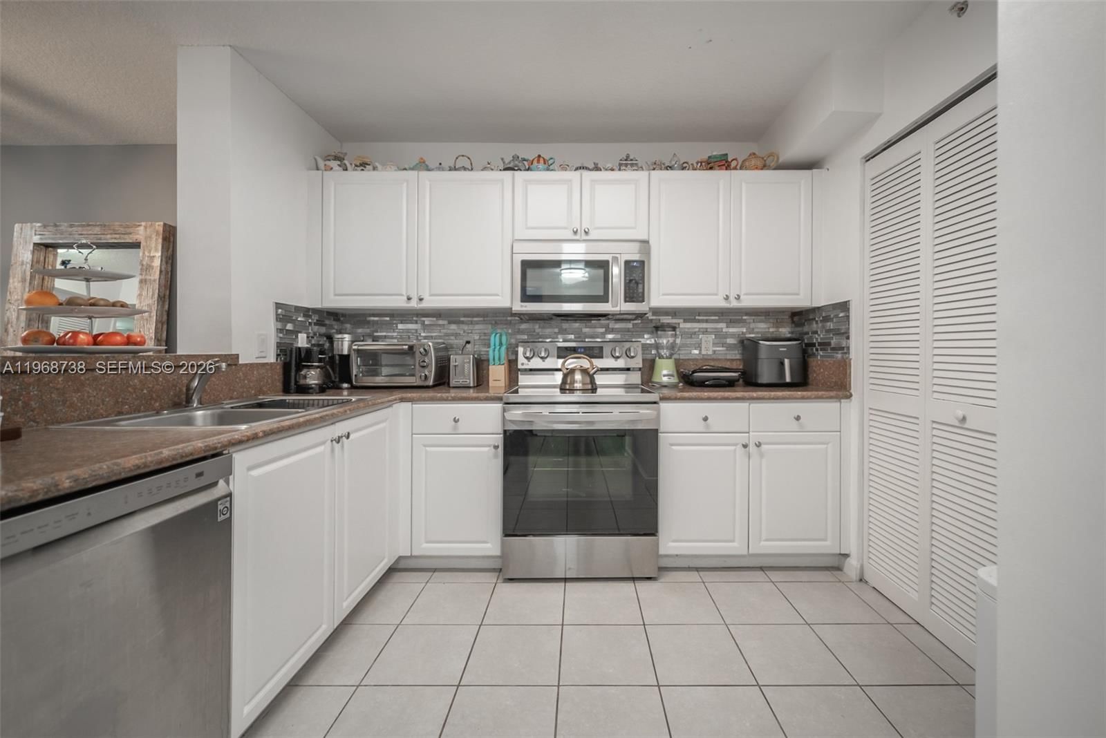 Real estate property located at 609 Sheridan St #308, Broward, Sheridan Beach Club Condo, Dania Beach, FL