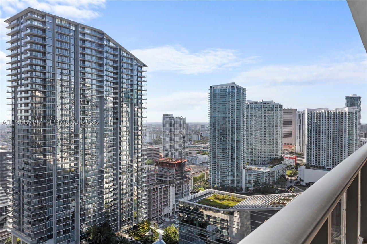 Real estate property located at 801 Miami Ave #3310, Miami-dade, 801 Sma Residences Condo, Miami, FL