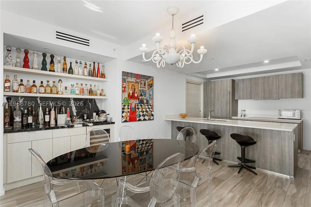 Real estate property located at 801 Miami Ave #3310, Miami-dade, 801 Sma Residences Condo, Miami, FL