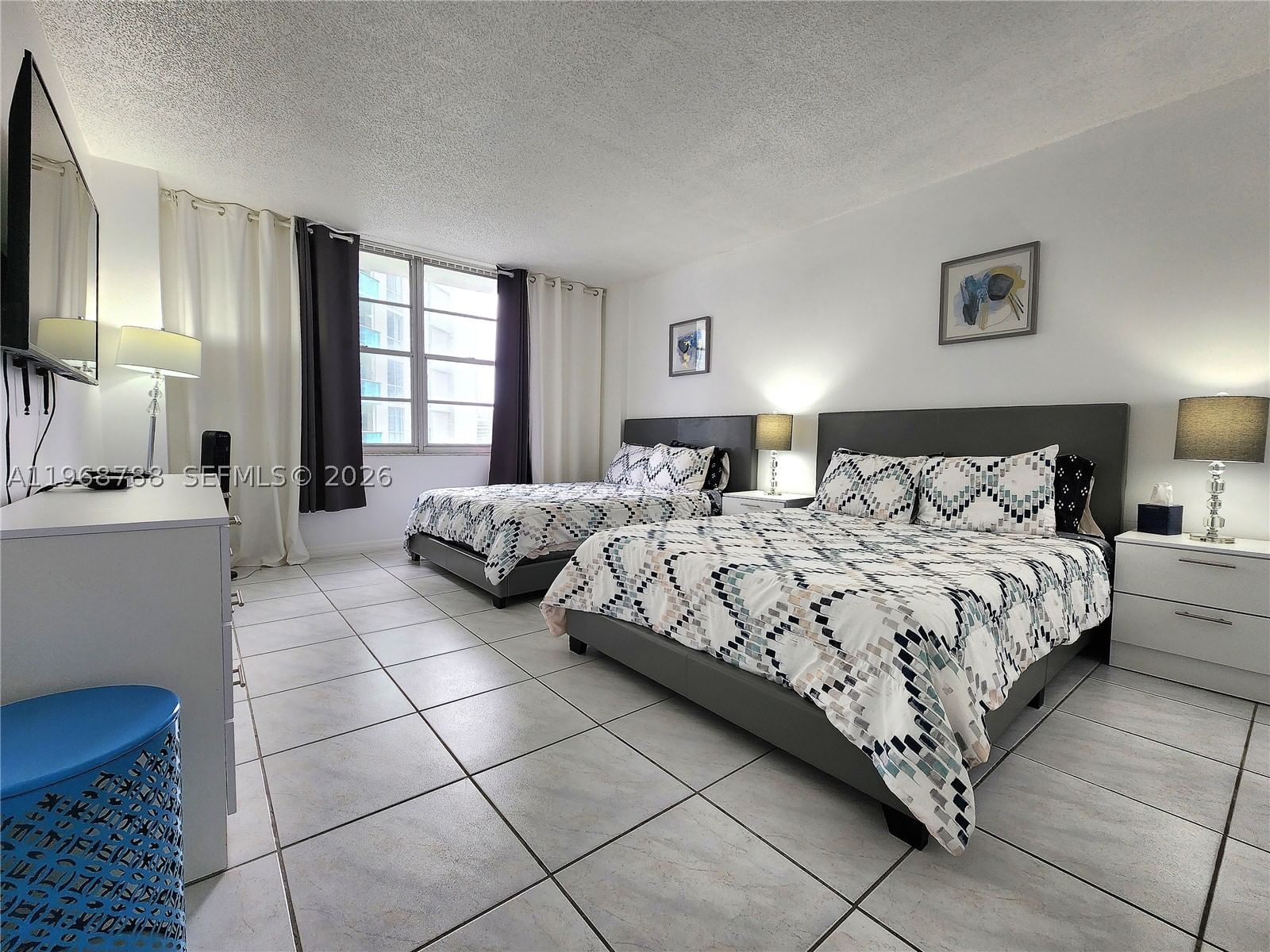 Real estate property located at 3725 Ocean Dr #620, Broward, Sea Air Towers Condo, Hollywood, FL