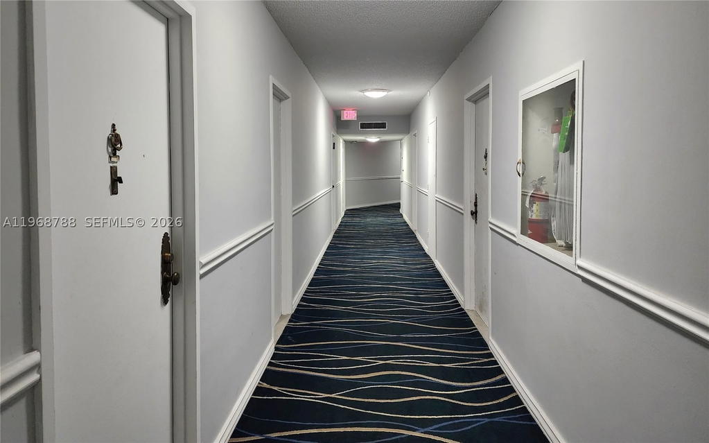 Real estate property located at 3725 Ocean Dr #620, Broward, Sea Air Towers Condo, Hollywood, FL