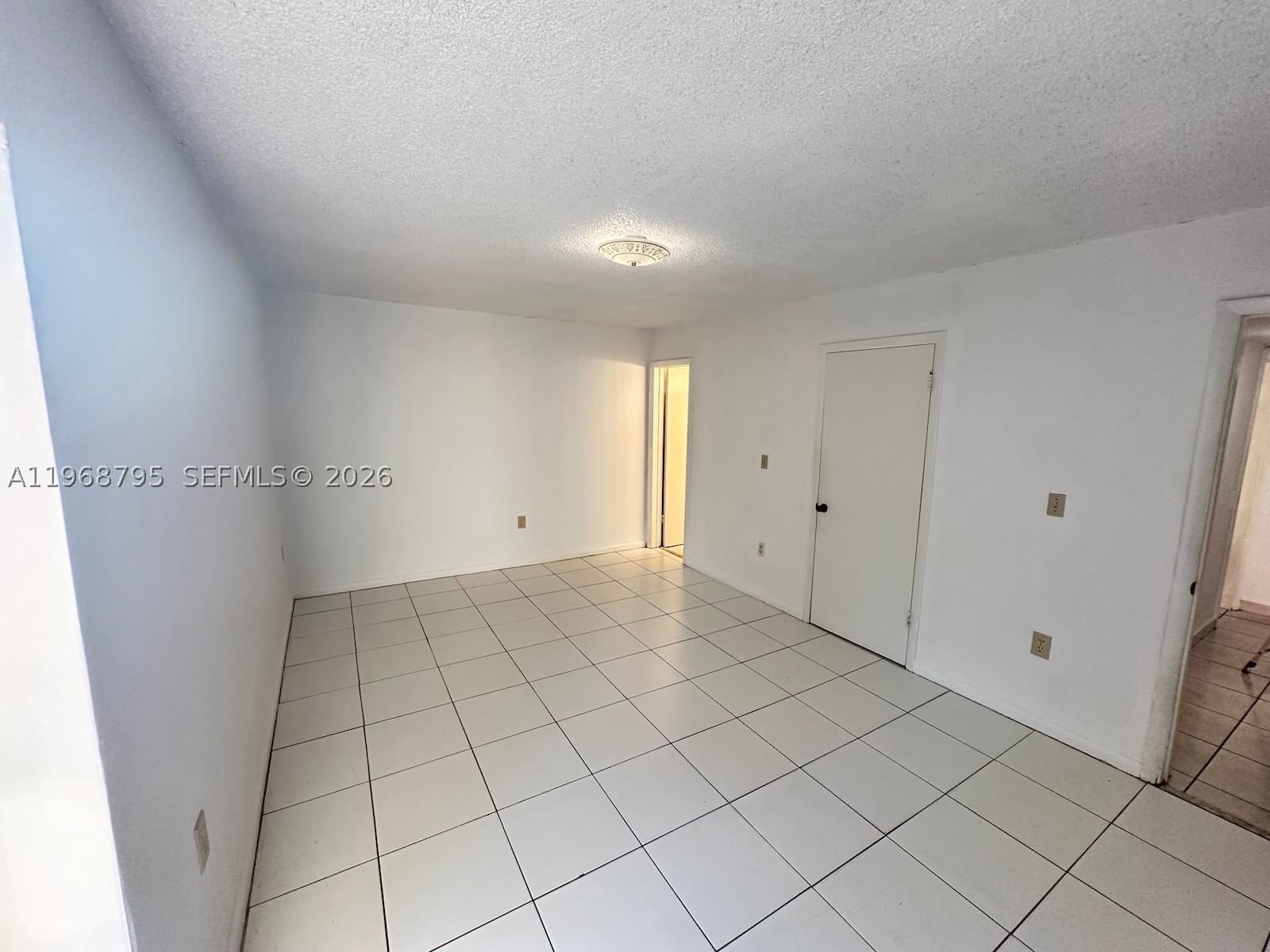 Real estate property located at 1990 56th St #1203, Miami-dade, Palm-west Gardens Condo, Hialeah, FL