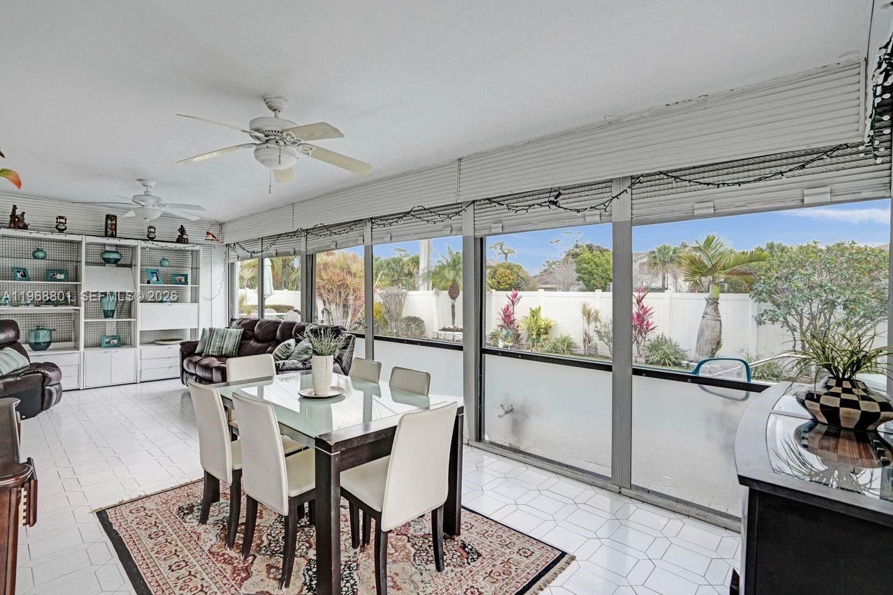 Real estate property located at 8084 Buttonwood Cir, Broward, Woodmont Tract 65, Tamarac, FL