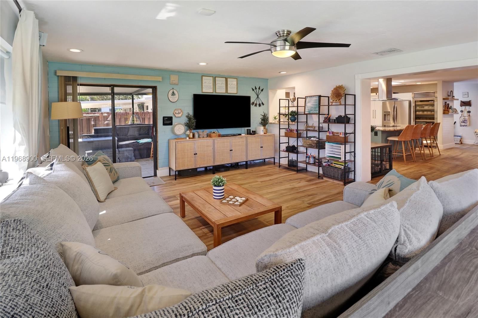 Real estate property located at 9000 184th Ter, Miami-dade, Bel Aire Sec 15, Cutler Bay, FL